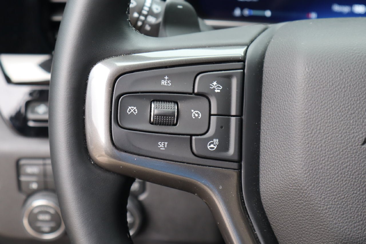 Used 2026 Chevrolet Silverado 1500 ZR2 w/ Dark Appearance Package AWD/4WD image 13