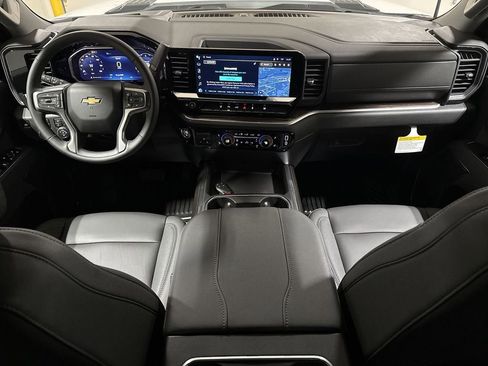New 2026 Chevrolet Silverado 2500 LT w/ All Star Edition AWD/4WD image 10
