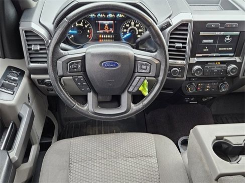 Used 2015 Ford F150 XLT w/ Equipment Group 302A Luxury image 5
