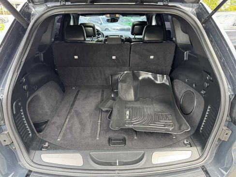 Used 2017 Jeep Grand Cherokee SRT AWD/4WD image 46