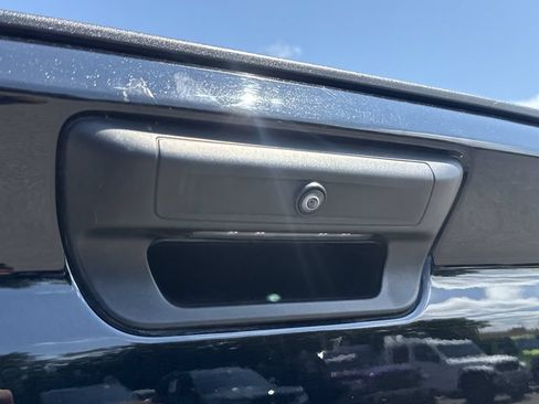 Used 2025 RAM 1500 Big Horn AWD/4WD image 33