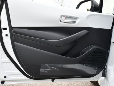 New 2026 Toyota Corolla SE image 6