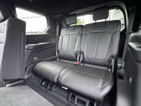 New 2025 Jeep Grand Cherokee L Limited w/ Black Appearance Package image 14