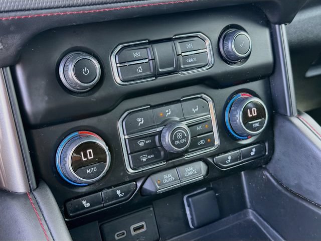 Used 2022 Chevrolet Tahoe RST w/ Luxury Package RWD image 16