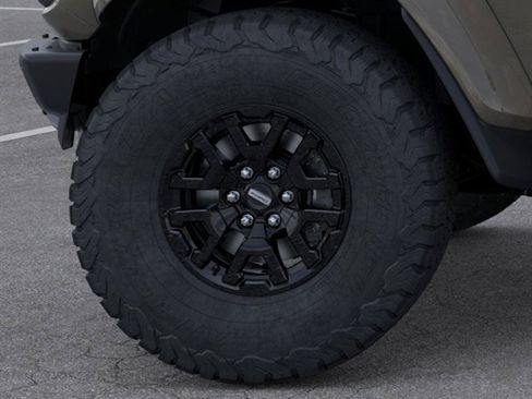 New 2025 Ford Bronco Raptor w/ Interior Carbon Fiber Pack AWD/4WD image 21