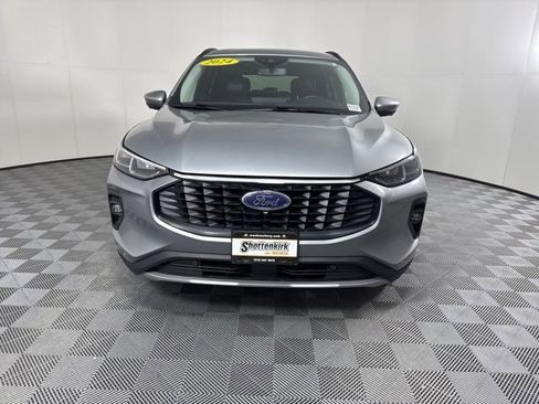 Used 2024 Ford Escape Platinum image 8