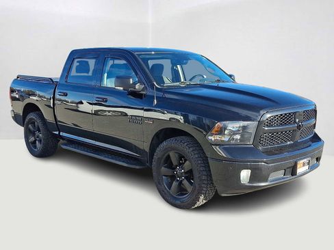Used 2018 RAM 1500 Big Horn image 4