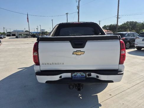 Used 2007 Chevrolet Avalanche LS RWD image 7