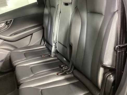 Used 2019 Audi Q7 3.0T Premium Plus w/ Premium Plus Package image 10
