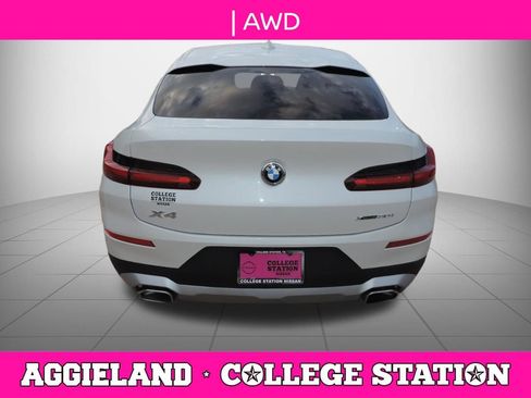 Used 2024 BMW X4 xDrive30i w/ Parking Assistance Package AWD/4WD image 5