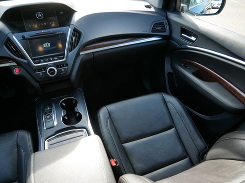 Used 2017 Acura MDX SH-AWD w/ Technology Package image 11