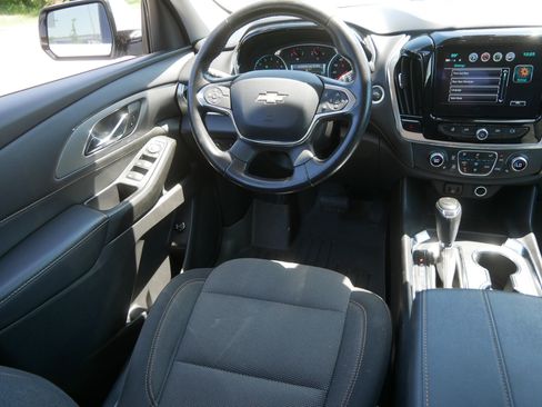 Used 2019 Chevrolet Traverse LT AWD/4WD image 9