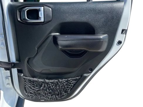 Used 2020 Jeep Wrangler Unlimited Rubicon AWD/4WD image 19