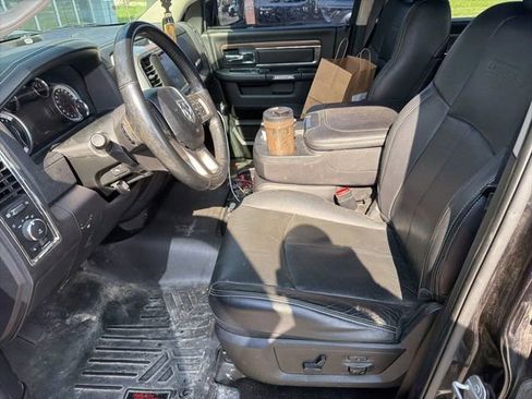 Used 2018 RAM 1500 Laramie image 7