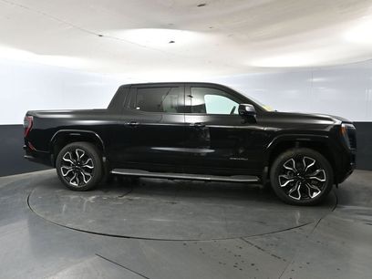 New 2025 GMC Sierra EV Denali