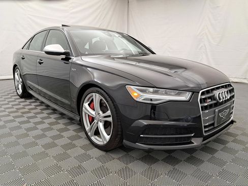 Used 2018 Audi S6 Prestige image 3