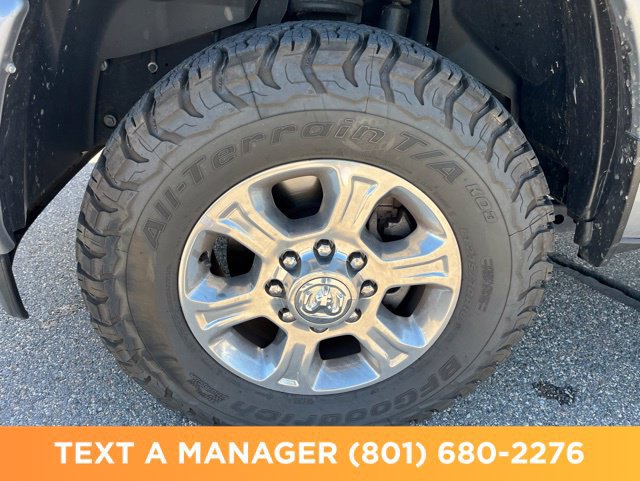 Used 2024 RAM 3500 Big Horn w/ Sport Appearance Package AWD/4WD image 9