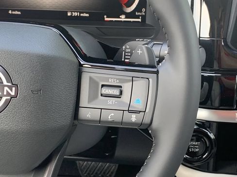 New 2026 Nissan Pathfinder SL FWD image 11