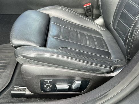 Used 2021 BMW 330i xDrive Sedan w/ Premium Package AWD/4WD image 15