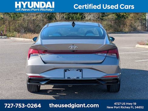 Certified 2023 Hyundai Elantra Limited image 4
