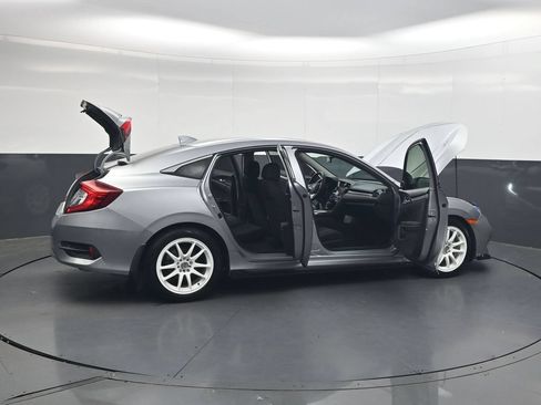 Used 2019 Honda Civic EX image 47