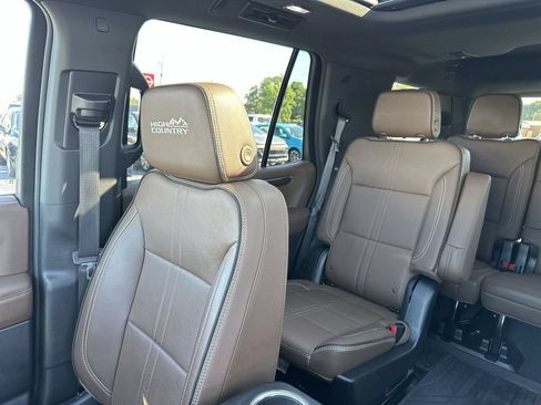 Used 2025 Chevrolet Tahoe High Country w/ Sun And Tow Package AWD/4WD image 14
