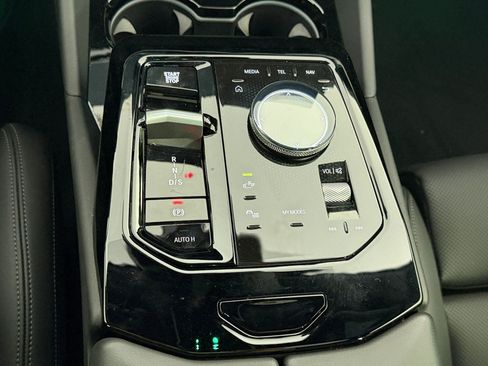 Used 2026 BMW 530i image 17