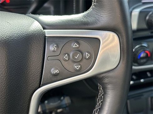 Used 2018 GMC Sierra 1500 SLT w/ Enhanced Driver Alert Package image 34