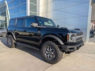 New 2025 Ford Bronco Badlands video 2