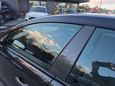 Used 2022 Maserati Quattroporte Modena Q4 image 32