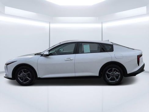 Used 2025 Kia K4 FWD image 6