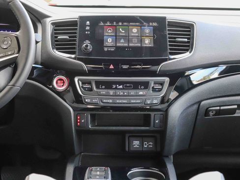 Certified 2021 Honda Passport Touring image 16