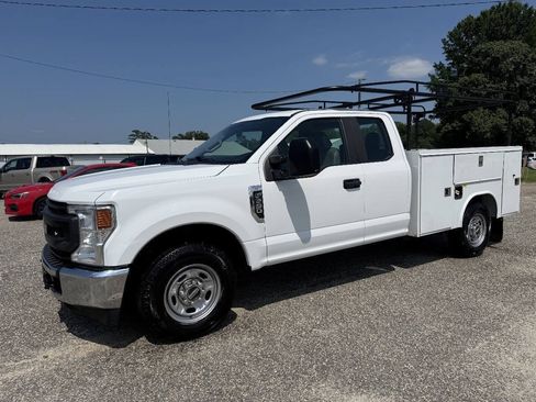 Used 2021 Ford F250 XL w/ Power Equipment Group RWD image 23