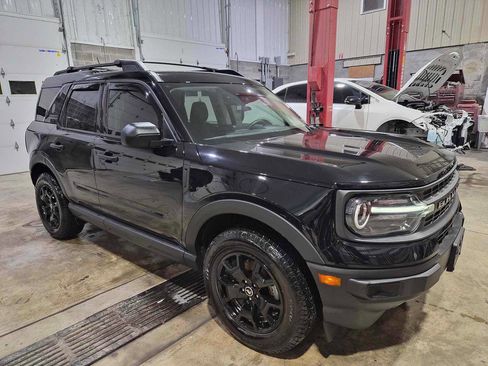 Used 2022 Ford Bronco Sport image 3