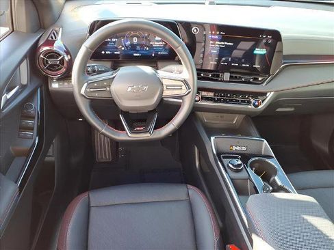 Used 2025 Chevrolet Equinox RS w/ Safety and Technology Package image 8