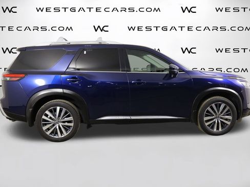 Used 2022 Nissan Pathfinder Platinum w/ Cargo Package image 49