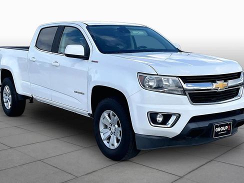 Used 2018 Chevrolet Colorado LT w/ LT Convenience Package AWD/4WD image 3