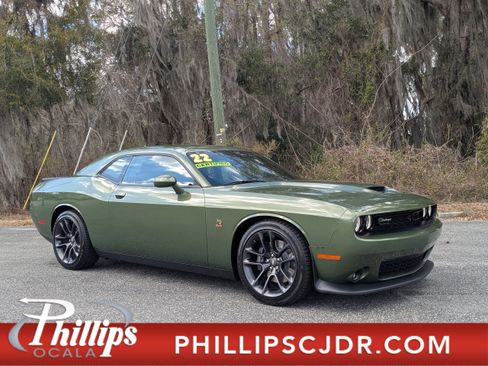 Certified 2022 Dodge Challenger R/T Scat Pack image 1