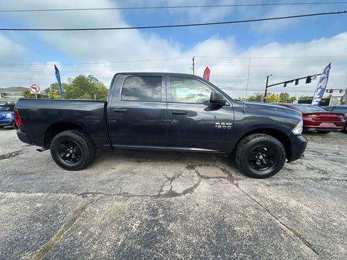Used 2017 RAM 1500 Express image 7
