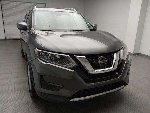 Used 2019 Nissan Rogue SV AWD/4WD image 14