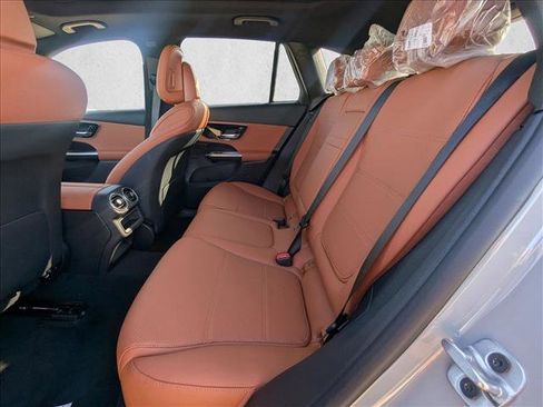 New 2026 Mercedes-Benz GLC 300 image 13