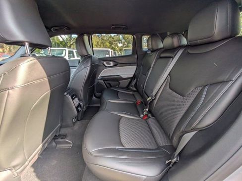 New 2026 Jeep Compass Latitude AWD/4WD image 12