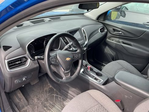 Used 2024 Chevrolet Equinox LT w/ LPO, Floor Liner Package FWD image 6