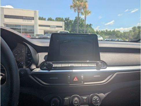Used 2023 Kia Forte LXS FWD image 19