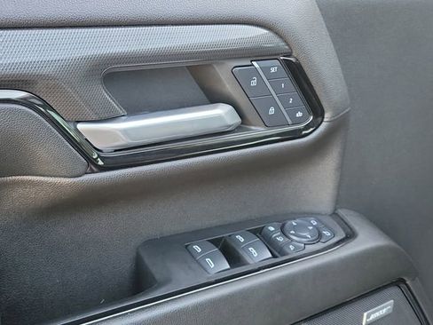 Used 2024 GMC Sierra 3500 AT4 w/ AT4 Premium Plus Package image 23