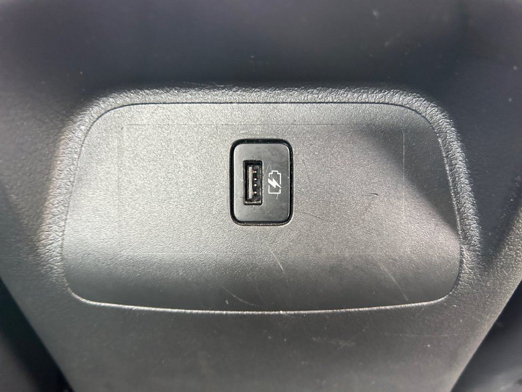 Used 2025 Nissan Sentra SV FWD image 20