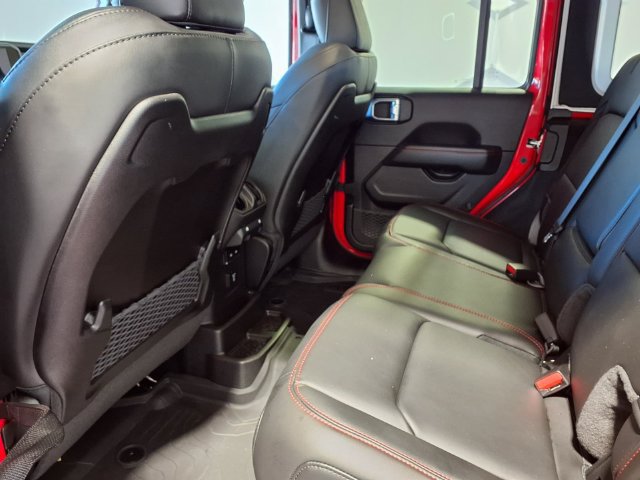 Used 2026 Jeep Wrangler Unlimited Rubicon AWD/4WD image 17