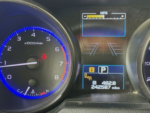 Used 2015 Subaru Outback 2.5i Premium image 14