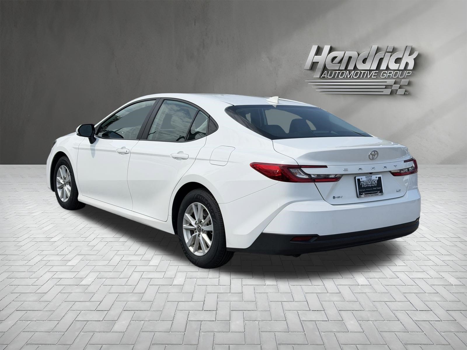 Used 2025 Toyota Camry LE FWD image 8