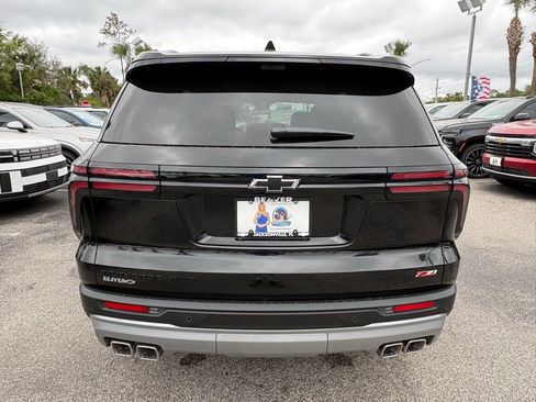 New 2026 Chevrolet Traverse Z71 w/ Enhanced Driving Package AWD/4WD image 6
